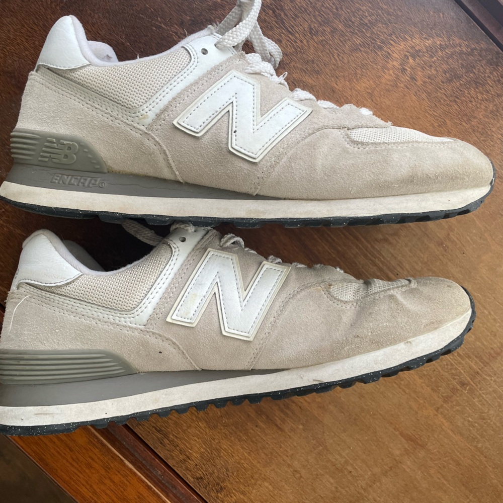 New Balance Women’s Sneakers Size 11